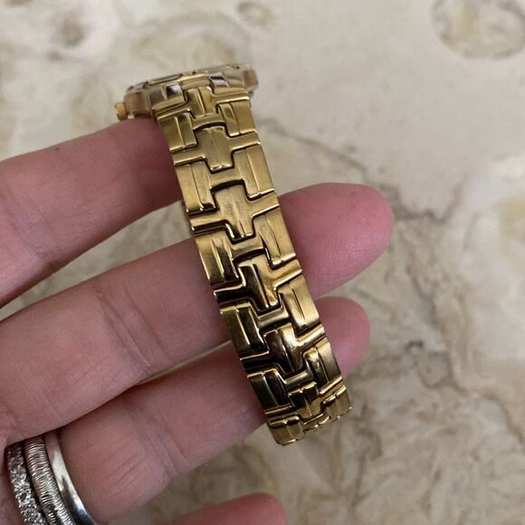 Citizen Gold Tone Quartz Watch - Picture 11 of 12